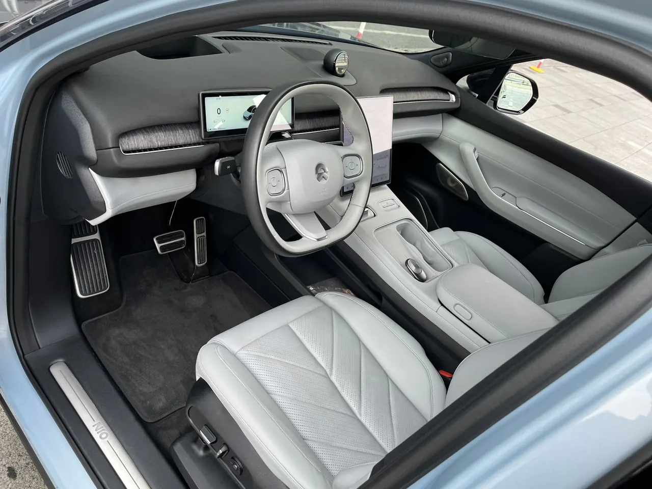 NIO 2023 EC 7 100kWh First Edition Automatic Gear 12