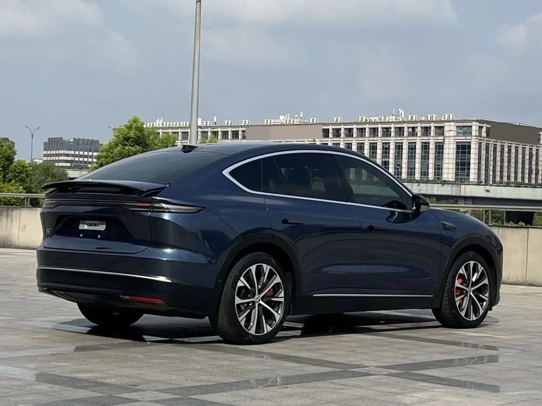 NIO 2023 EC 7 100kWh First Edition Automatic Gear 6