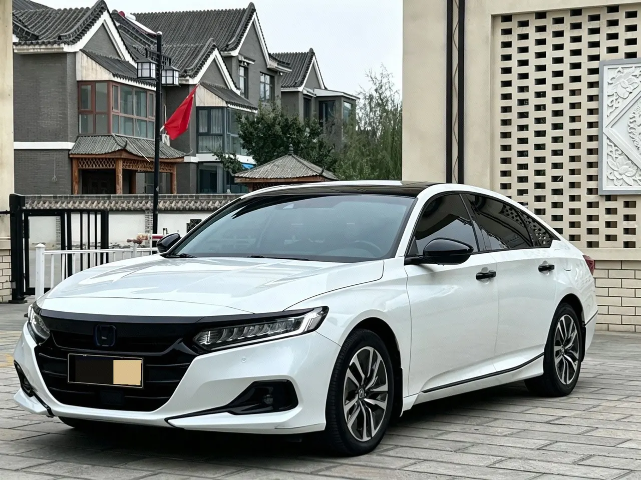打开图片灯箱:Honda 2022 10th Generation Accord Hybrid 2.0 Stepless Sharp Collar Automatic Gear