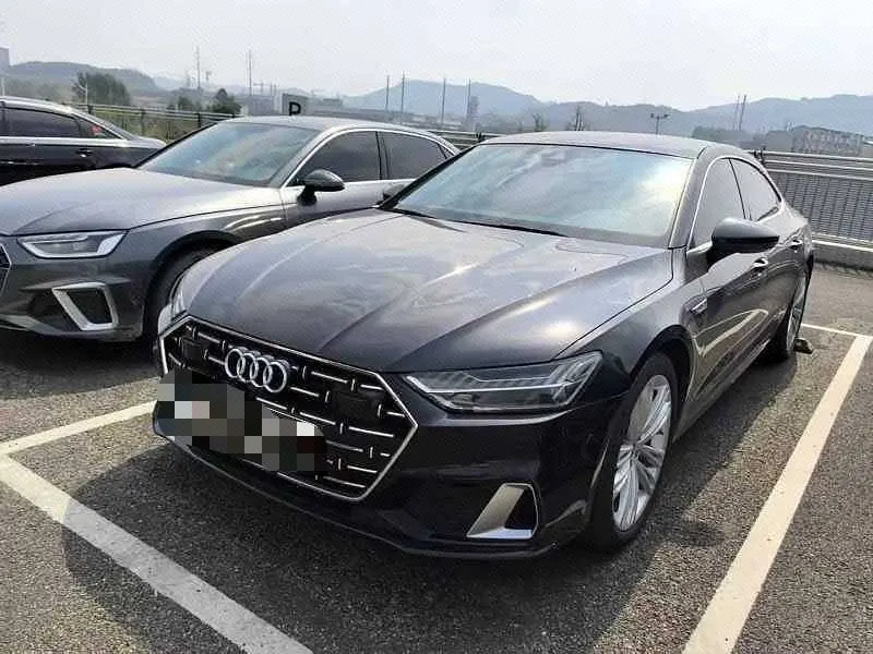 Open image lightbox: Audi 2024 A7L 2.0TFSI 45TFSI Luxury Automatic