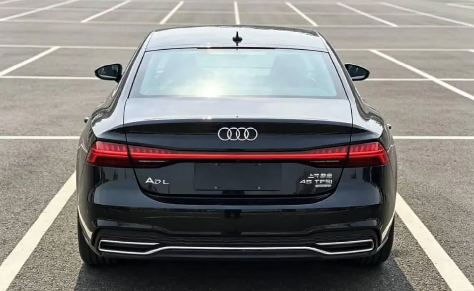 Audi 2024 A7L 2.0TFSI 45TFSI Luxury Automatic 5