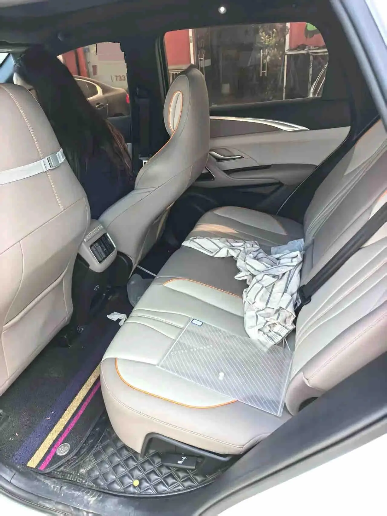 BYD Song Pro New Energy 2024 Song Pro DM-i 1.5 Stepless Glory Edition Leading 71KM Automatic Gear 4