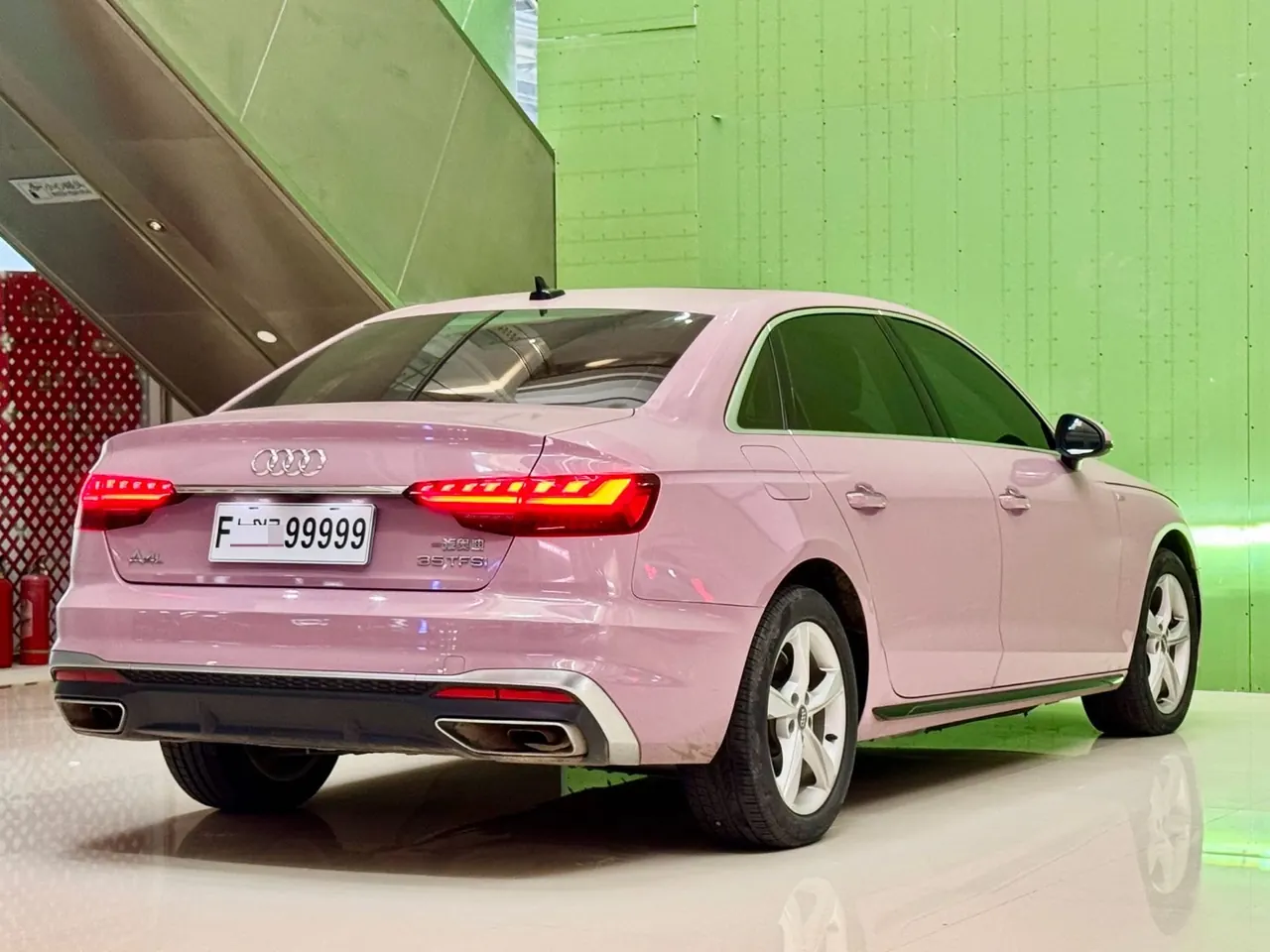 Audi 2020 A4L 2.0TFSI 35TFSI Fashion Dynamic Automatic 4