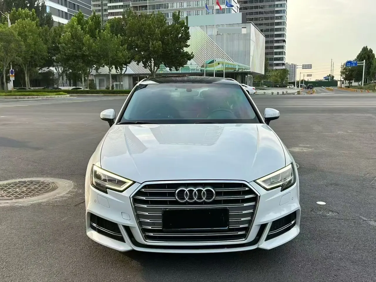 Audi 2020 A3 Sportback 1.4TFSI 35TFSI aggressive (modified) automatic gear 2