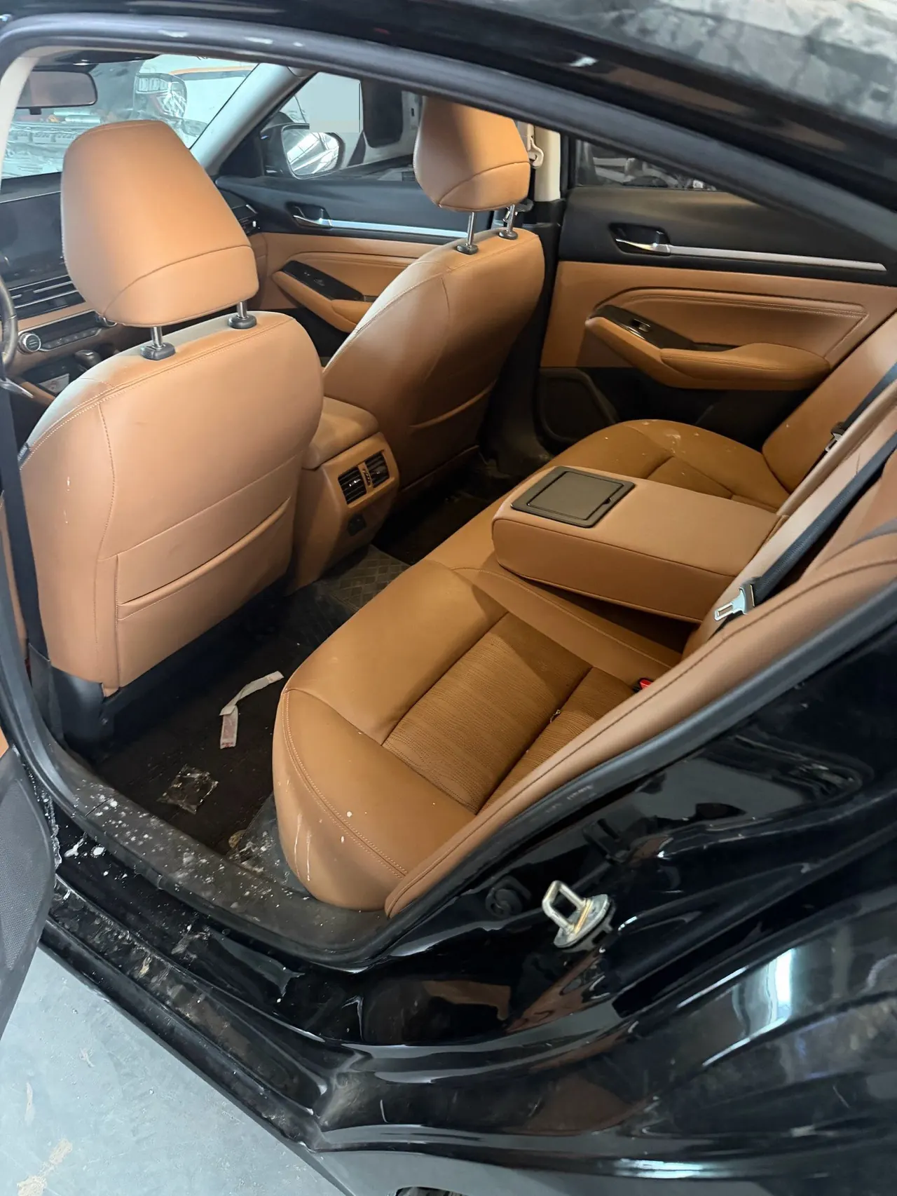 Nissan 2024 Teana 2.0 Stepless SV Black Gold Edition Automatic Gear 4