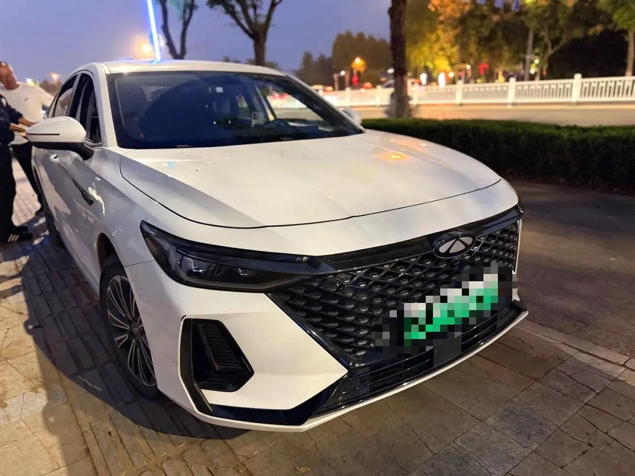 Chery 2024 Fengyun A8 1.5T 127 Lingfeng Edition Automatic Gear 3
