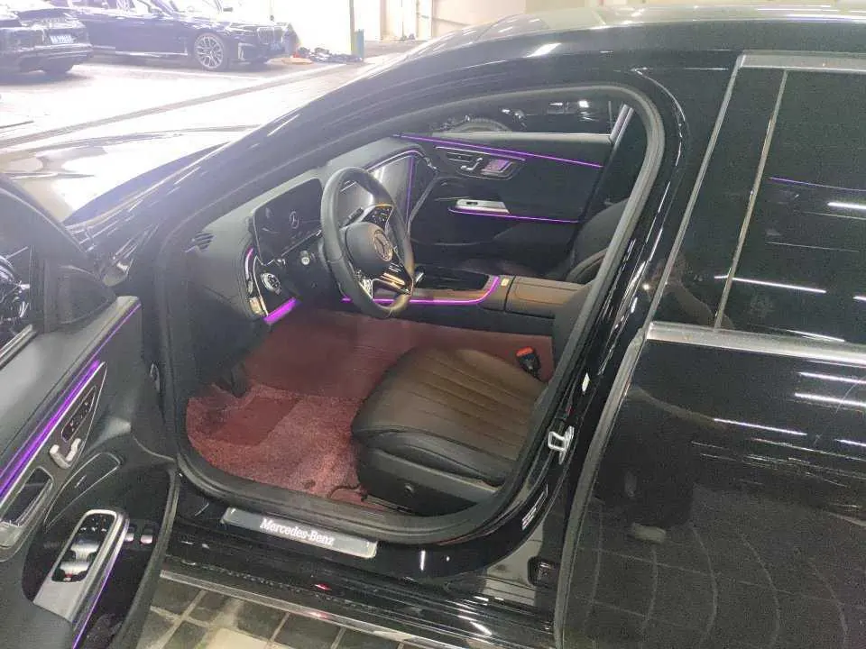 Mercedes Benz Class E New Energy 2024 E 350 e L 2.0T Automatic Gear 4