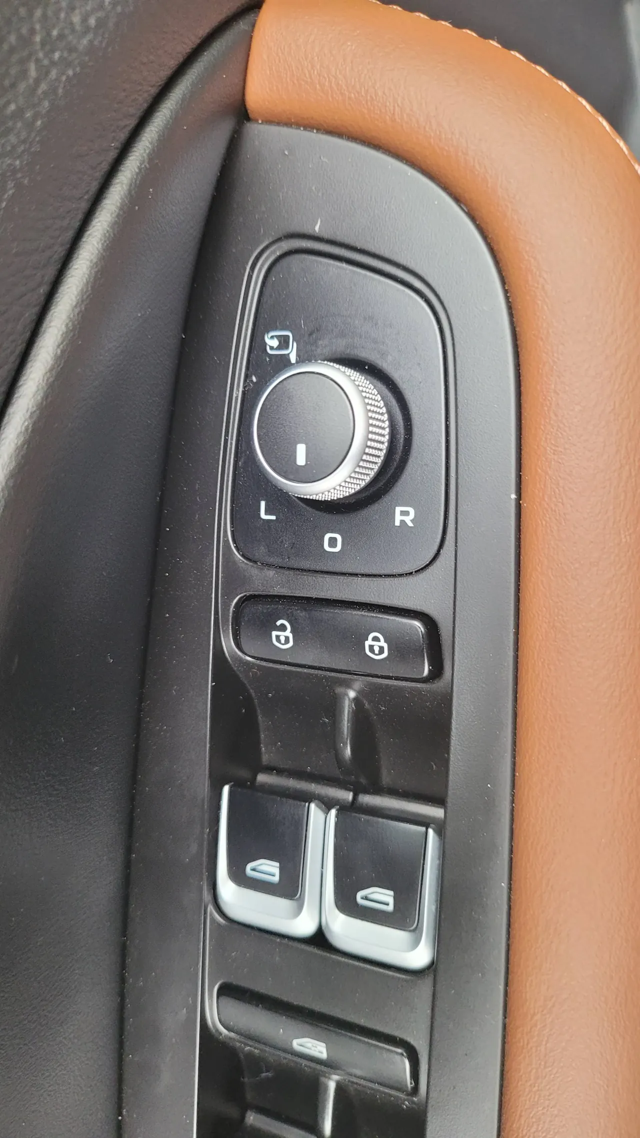 Geely Vision SUV(X6) 2021 Vision X6 Pro 1.4T Premium Automatic 12