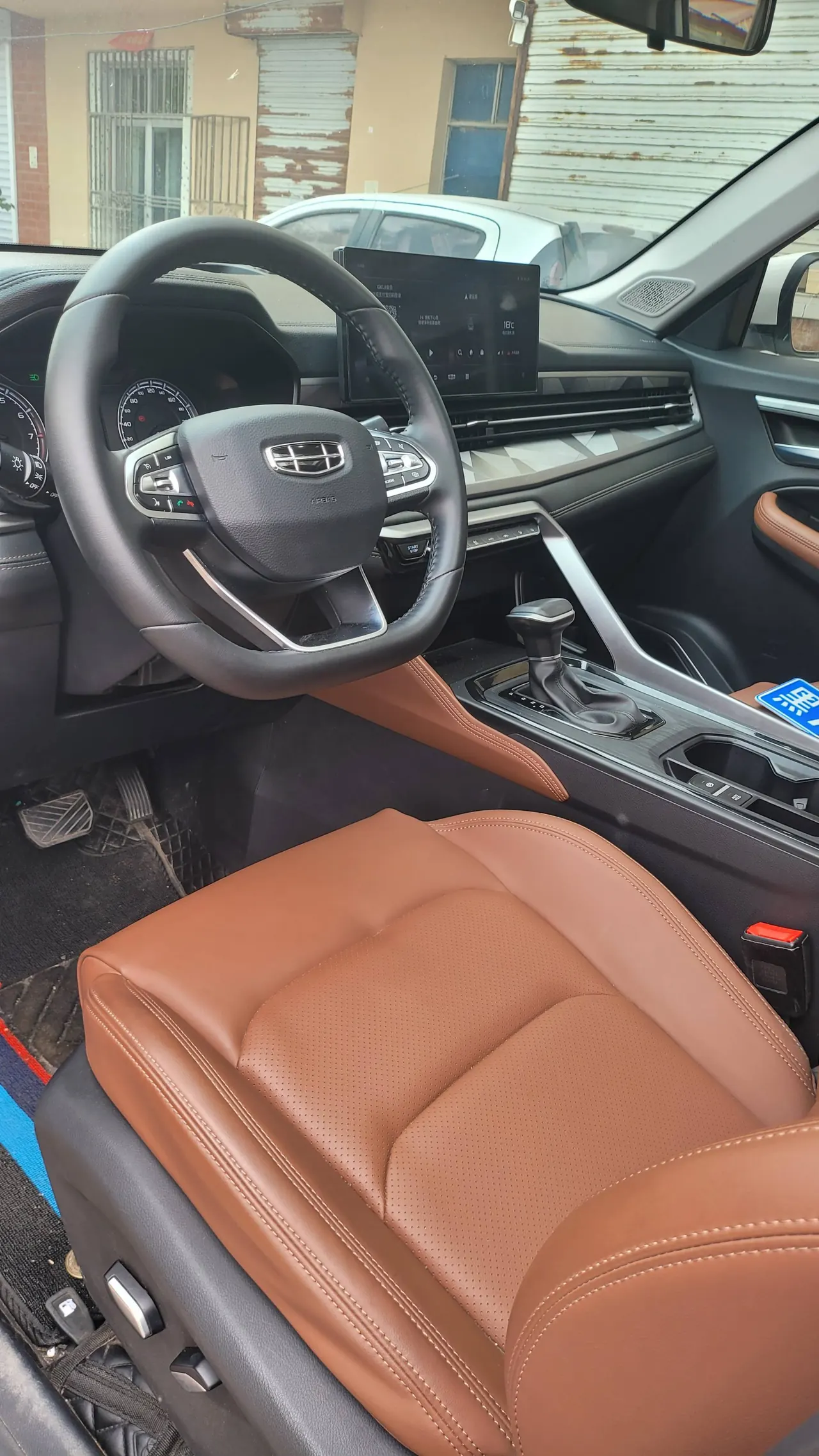 Geely Vision SUV(X6) 2021 Vision X6 Pro 1.4T Premium Automatic 8
