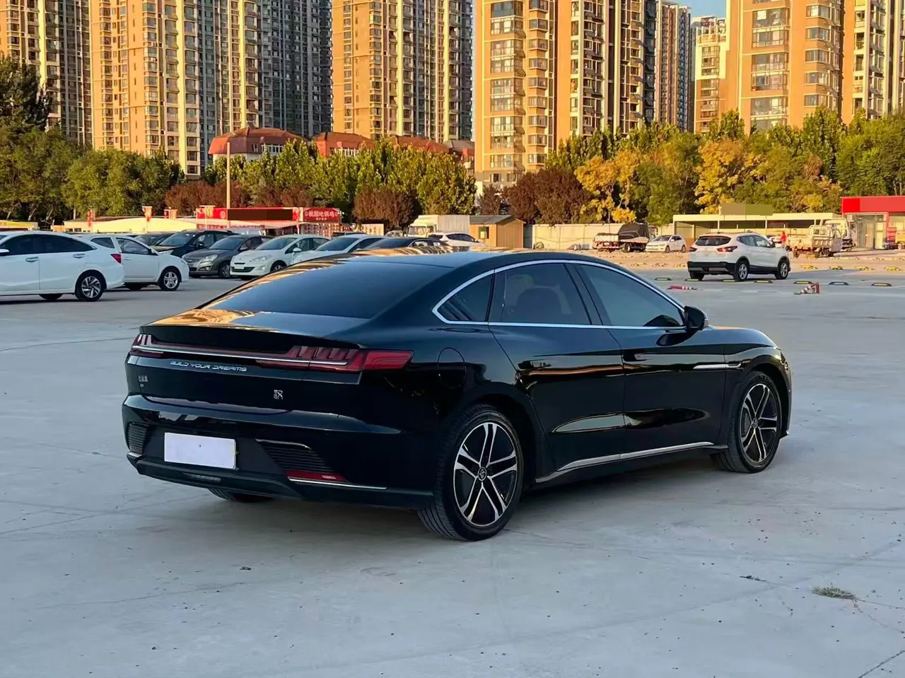 BYD 2020 Han Super Long Endurance Edition Noble Automatic Transmission 4