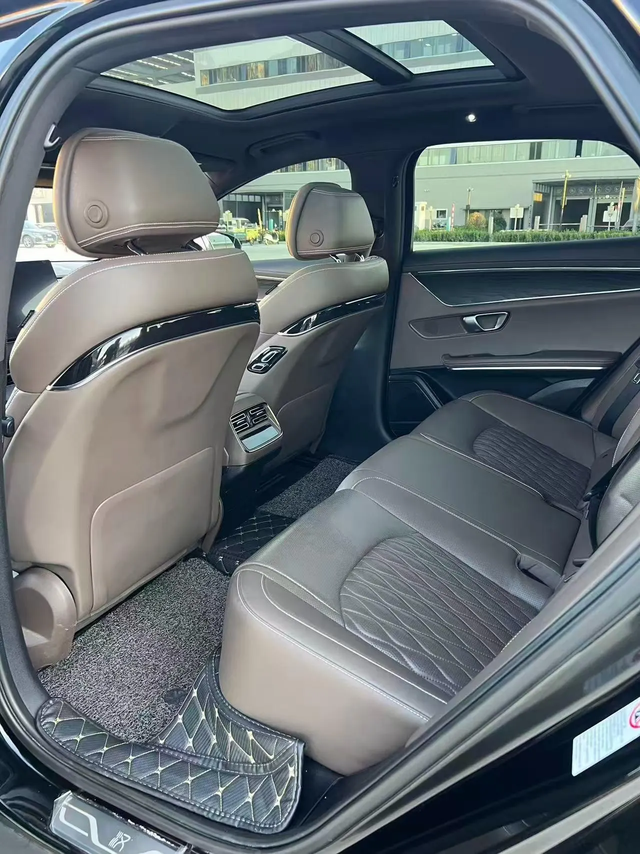 BYD 2020 Han Super Long Endurance Edition Noble Automatic Transmission 8