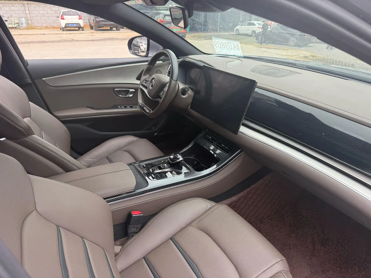 BYD 2020 Han DM 2.0T four-wheel drive performance version luxury automatic gear 7