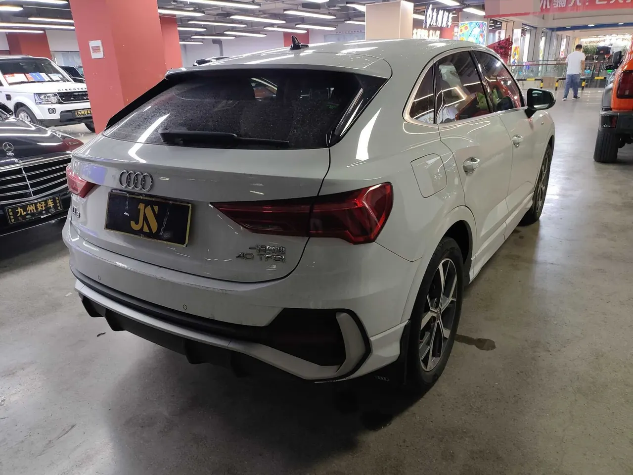 Audi 2020 Q3 2.0TFSI 40TFSI Fashion Dynamic Automatic 3