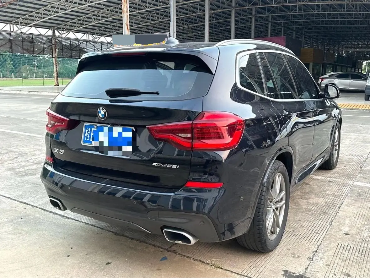 BMW 2020 X3 xDrive25i 2.0T M sports suit automatic gear 3