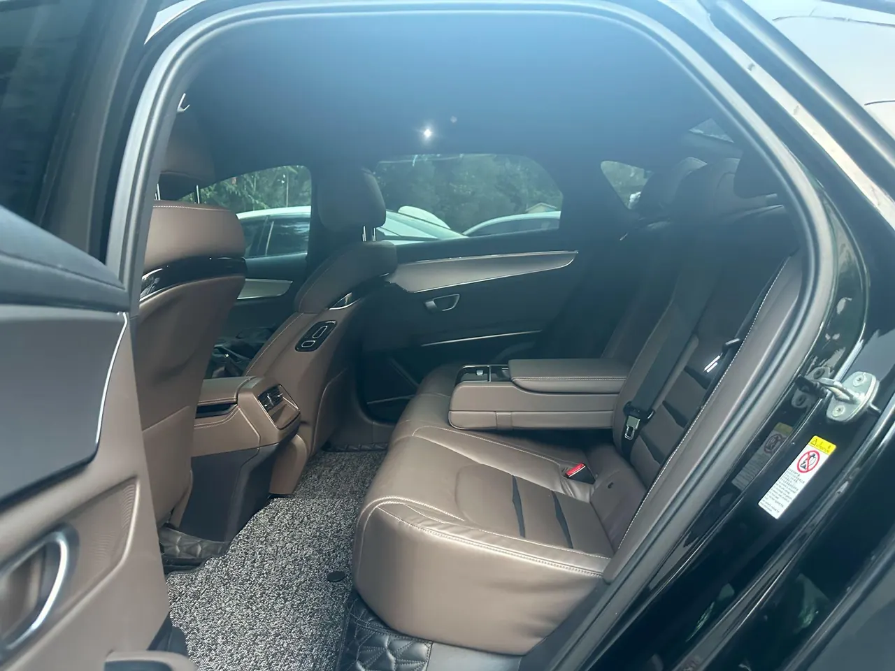 BYD 2020 Han Super Long Endurance Edition Noble Automatic Transmission 5
