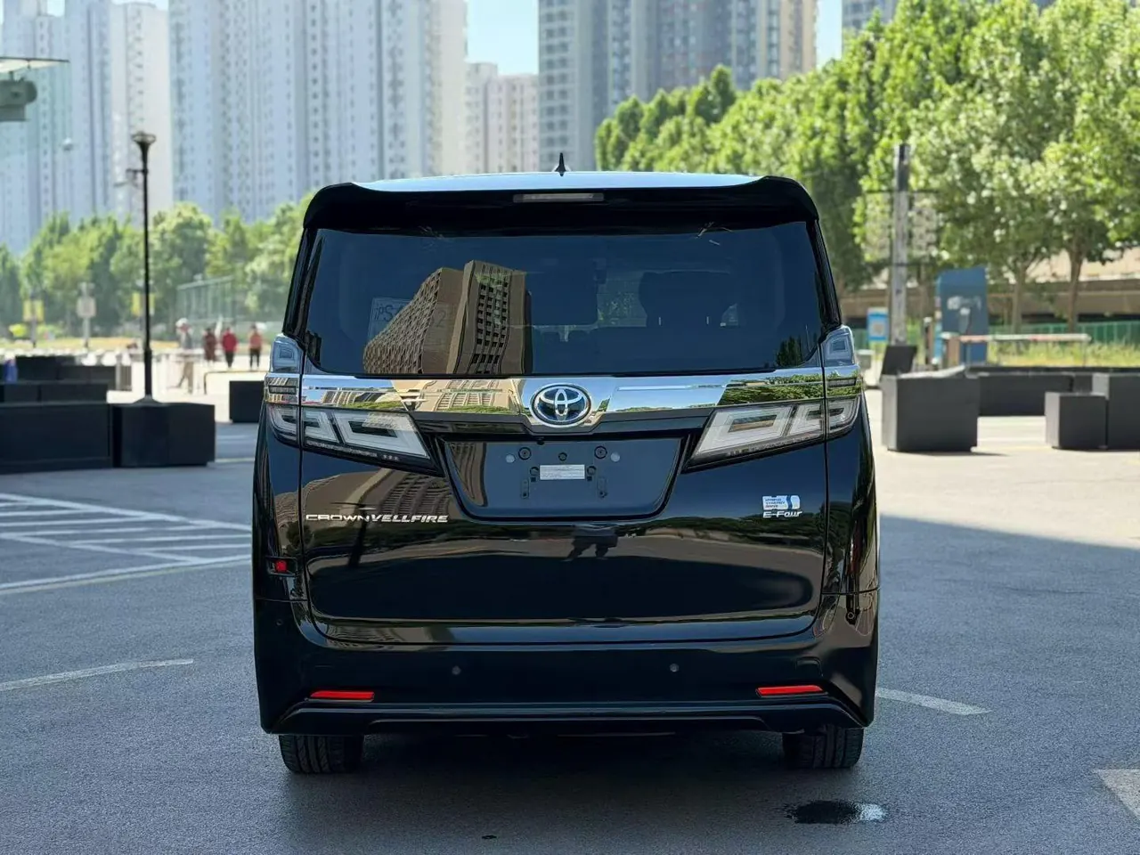 Toyota Wilfa (Imported) 2021 Crown Wilfa 2.5 Stepless Crown HV Deluxe Edition Automatic Gear 2