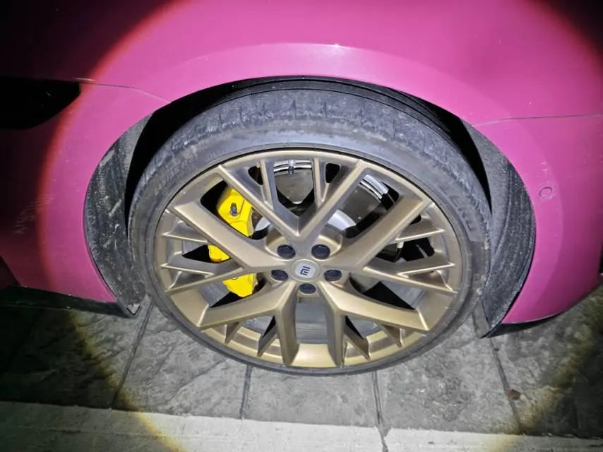 MI 2024 SU 7 800km 4-wheel drive ultra-long endurance high-end smart driving Max version automatic gear 6