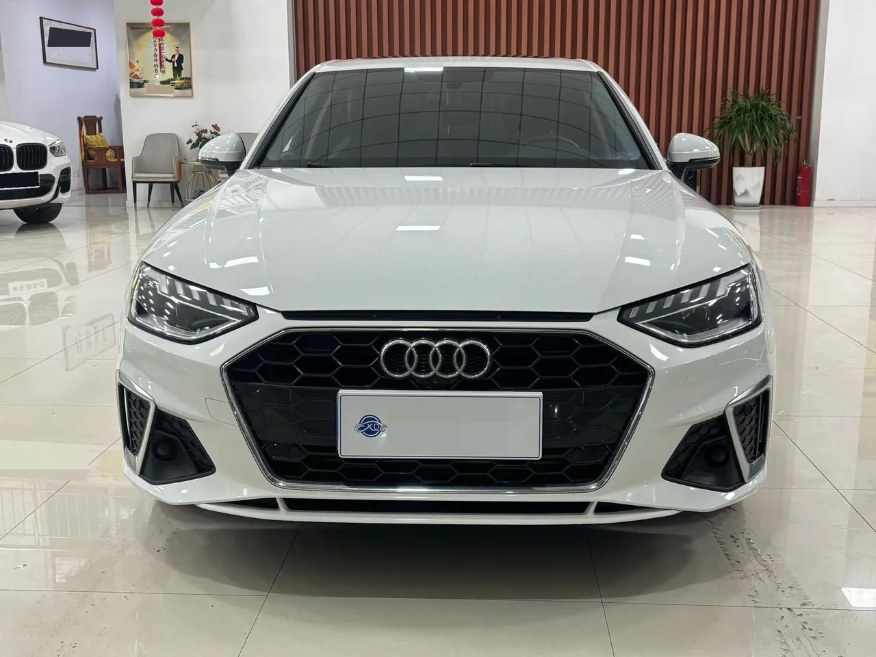 Audi 2020 A4L 2.0TFSI 40TFSI Fashion Dynamic Automatic 2