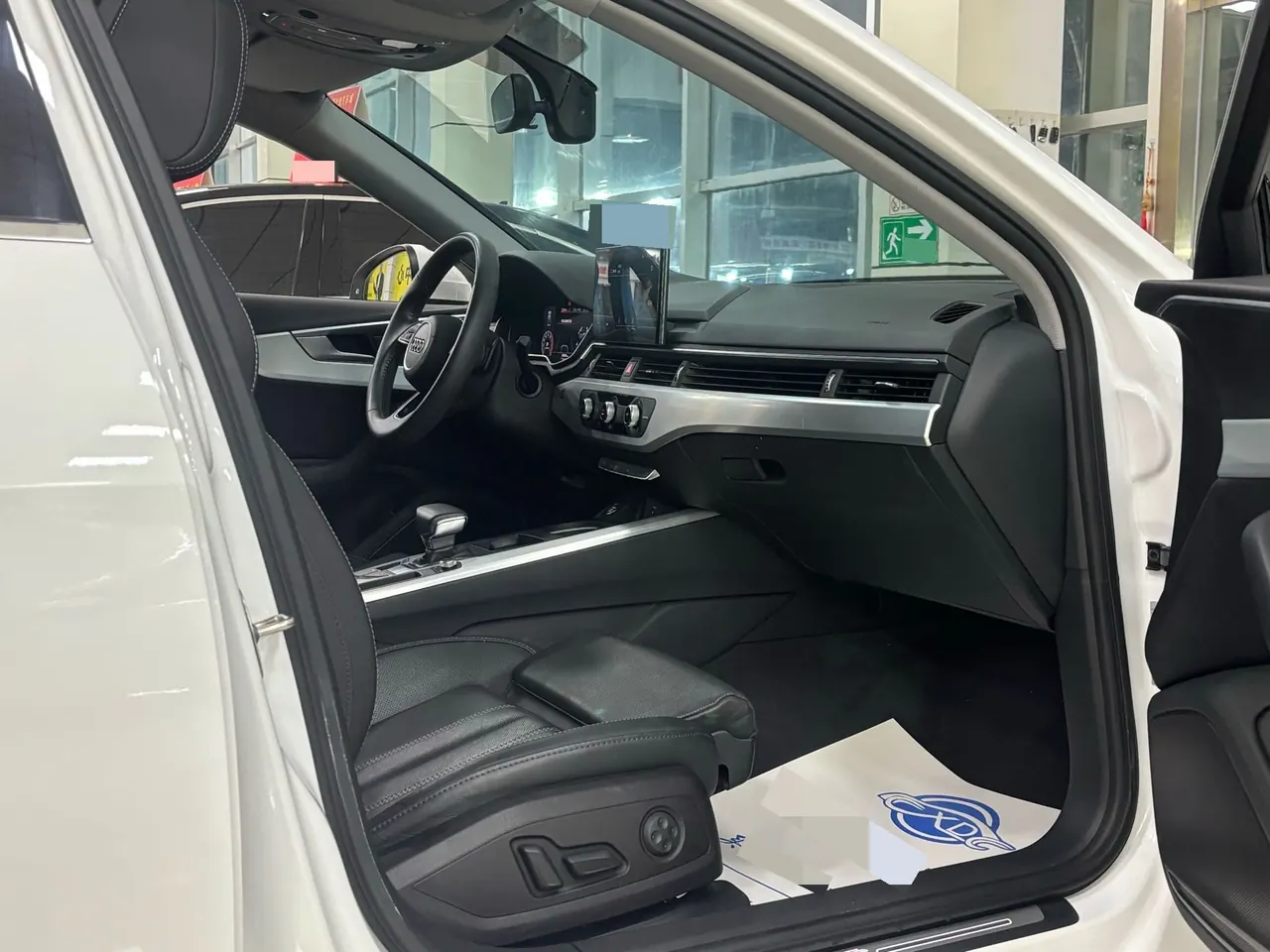 Audi 2020 A4L 2.0TFSI 40TFSI Fashion Dynamic Automatic 7
