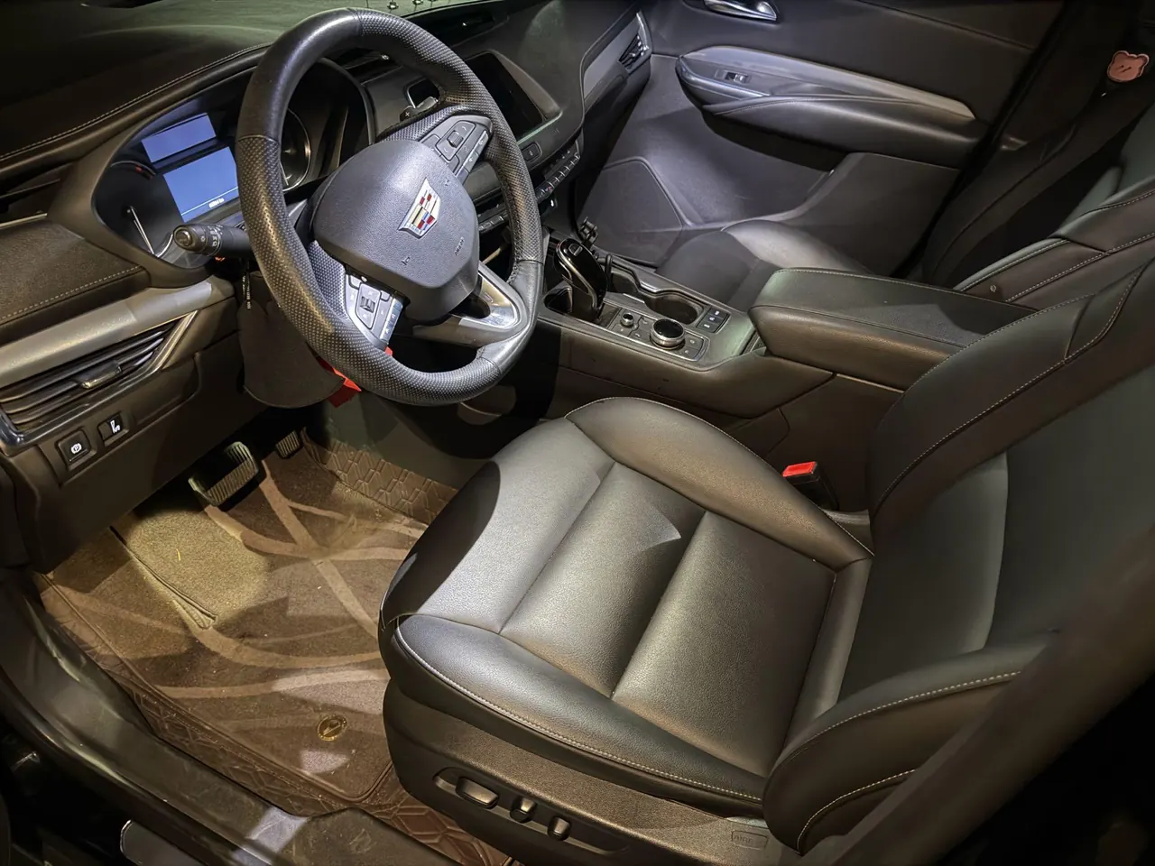 Cadillac 2020 XT4 2.0T 28T Two-Drive Luxury (Modified) Automatic Gear 5
