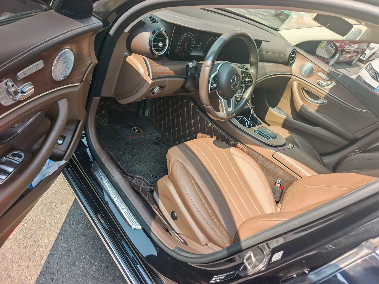 Mercedes Benz E Class 2020 E 300 L 2.0T Luxury Automatic Gear 3