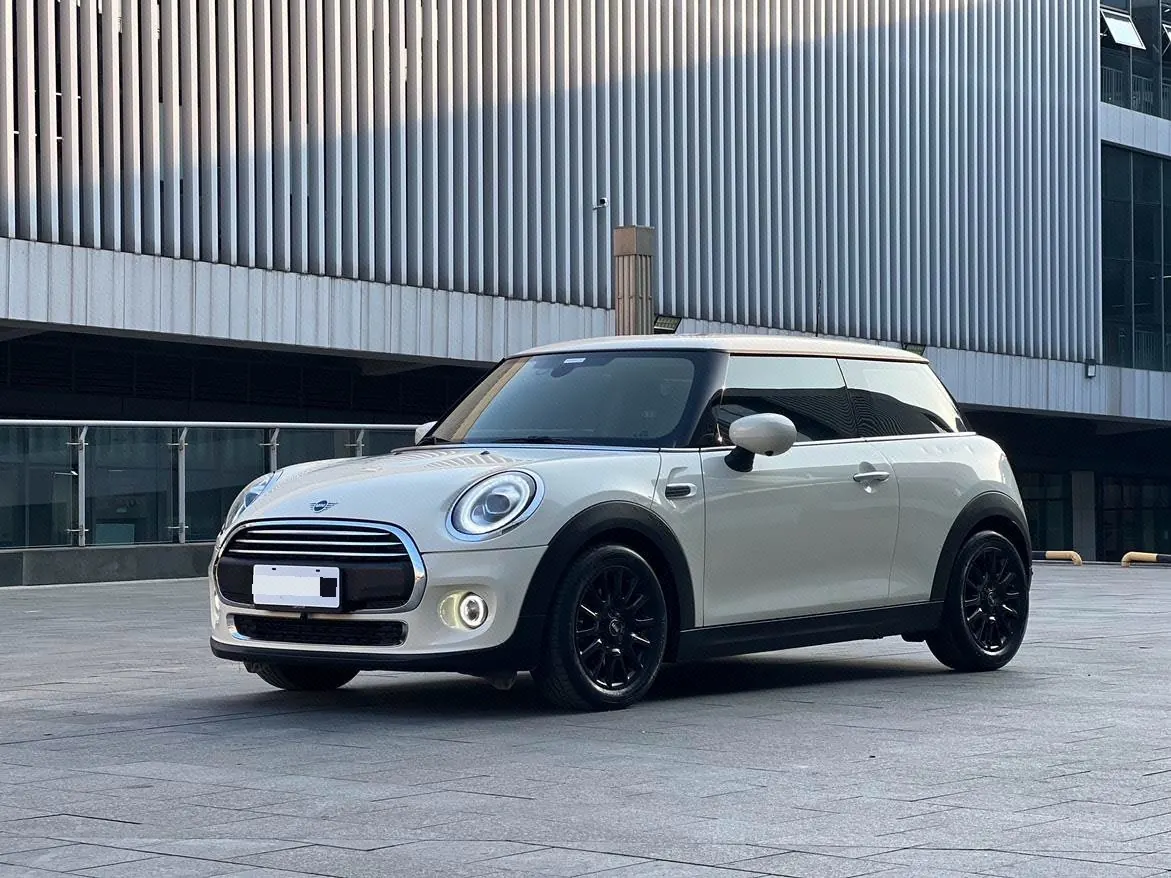 MINI Mini (imported) 2020 Mini One PLUS 1.5T automatic gear - View 1