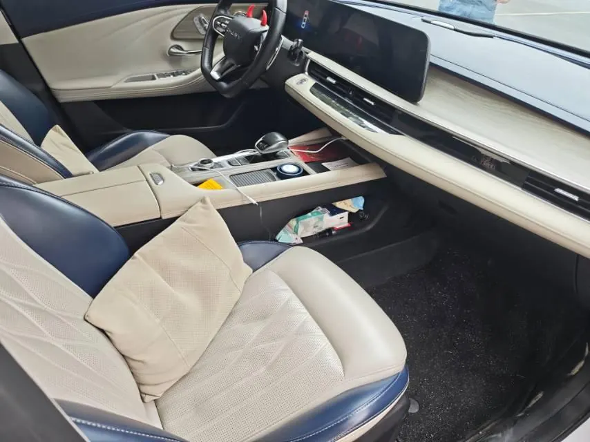 Chery 2022 Erez 8 1.6T Automatic Gear 5