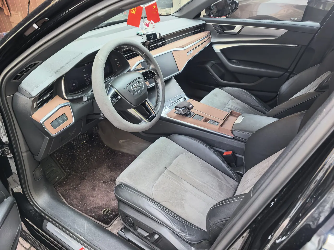 Audi 2020 A6L 2.0TFSI 45TFSI Selected Dynamic Automatic 4