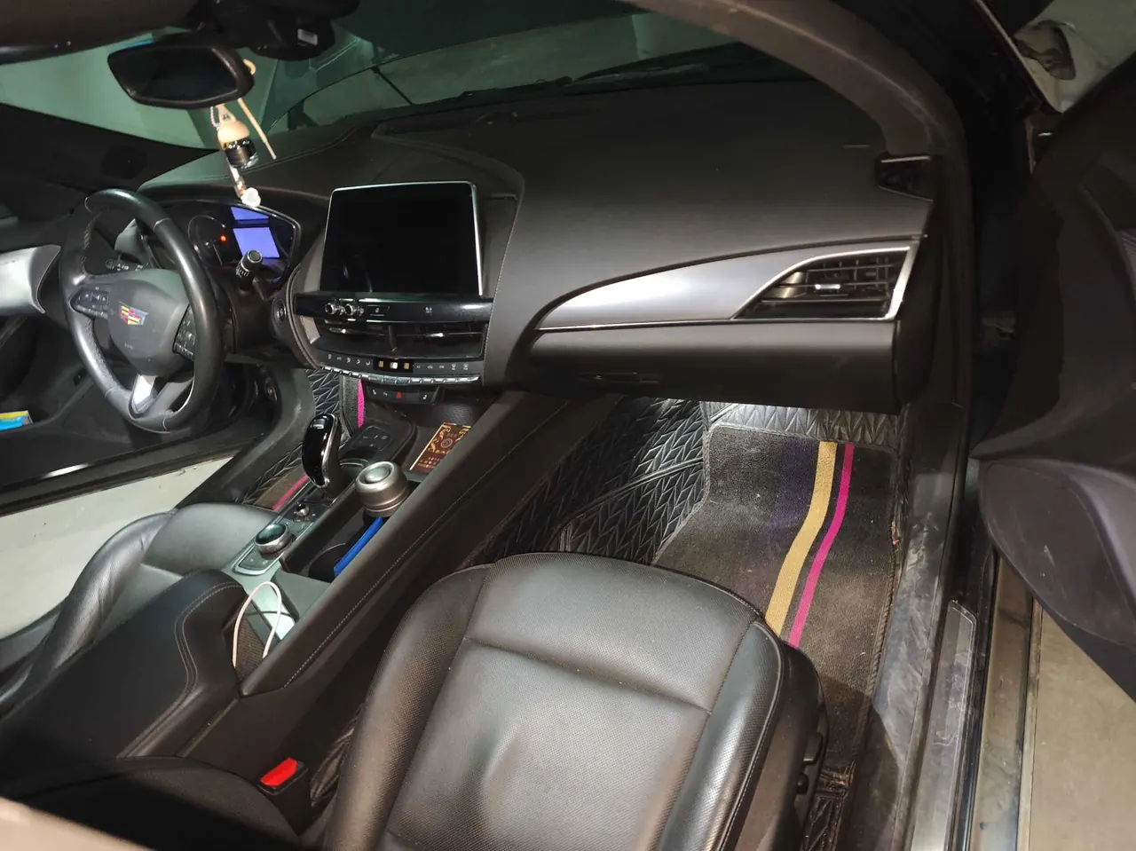 Cadillac 2021 CT5 2.0T 28T luxury automatic gear 4
