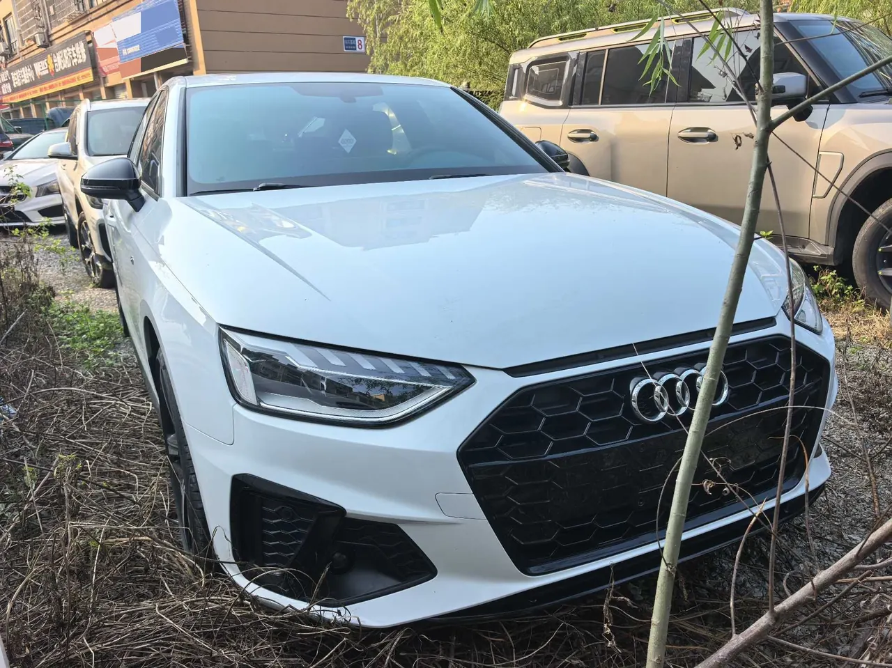 Audi 2024 A4L 2.0TFSI 40TFSI Deluxe Dynamic Automatic 2