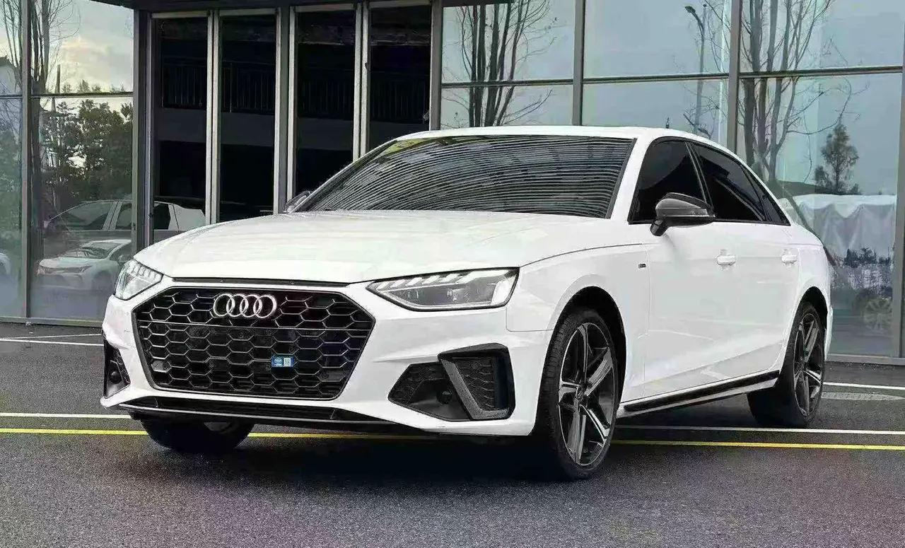 Audi 2024 A4L 2.0TFSI 40TFSI Deluxe Dynamic Automatic 7