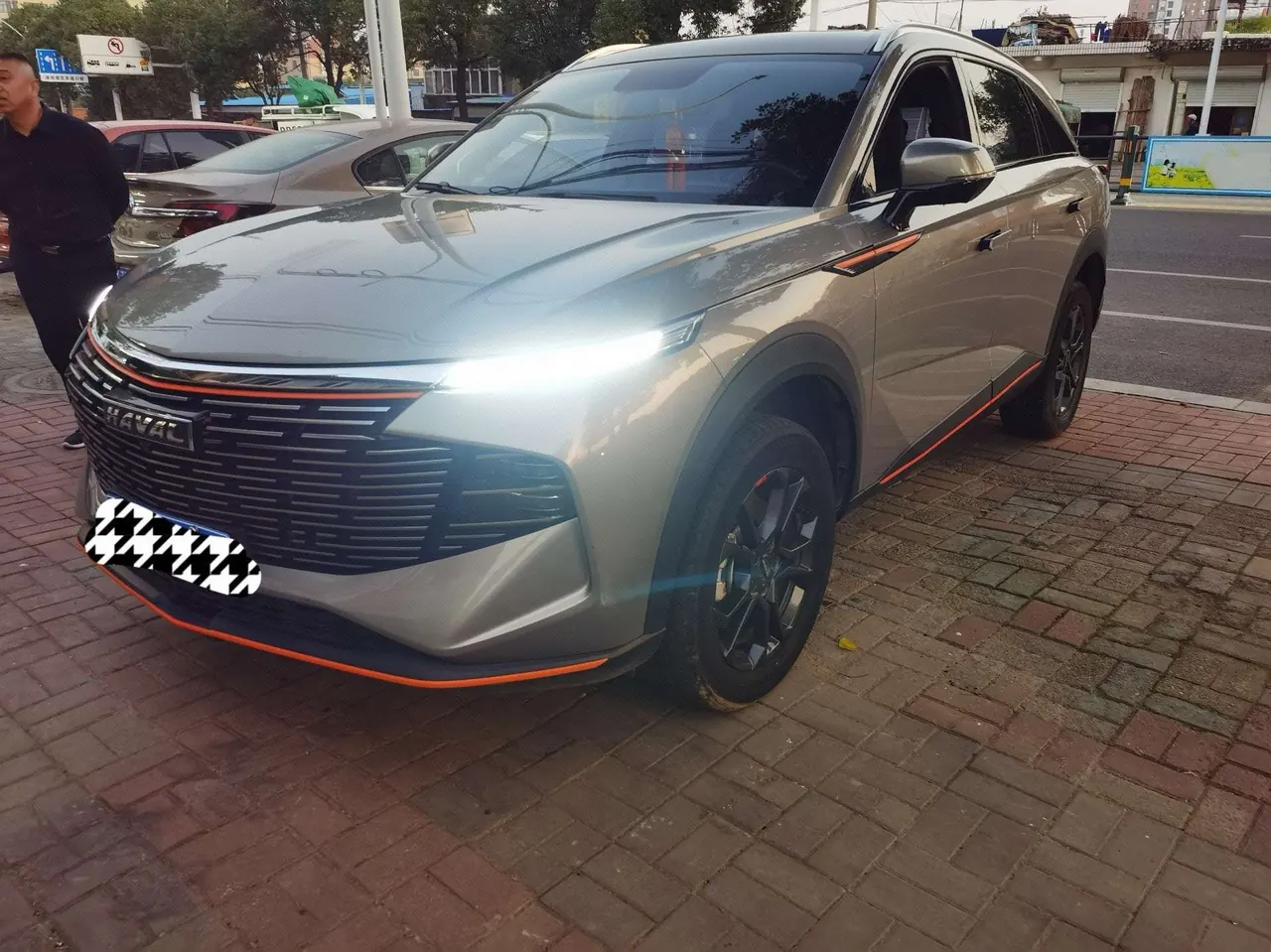 Haval 2022 mythical beast 1.5T smart collar version automatic gear - View 1