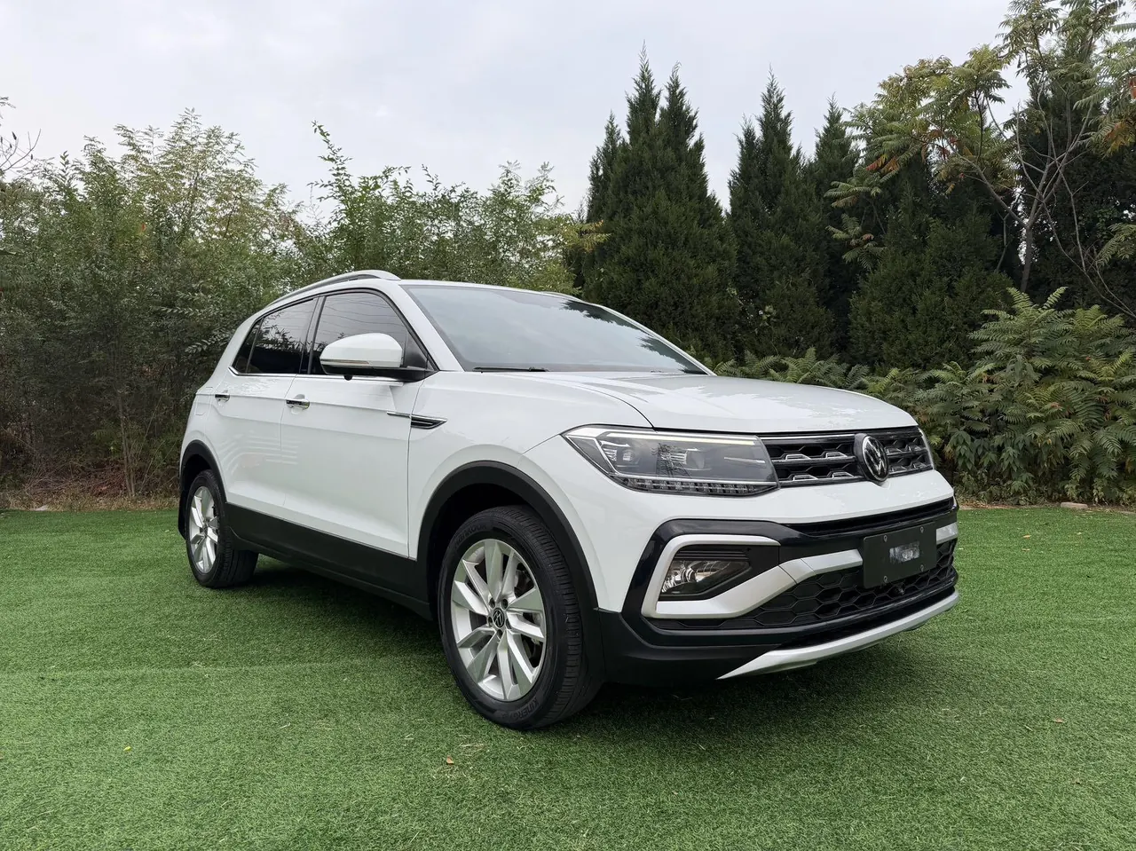 Open image lightbox: Volkswagen 2022 T-Cross (Tujia) 1.5 Comfort Edition Automatic Gear