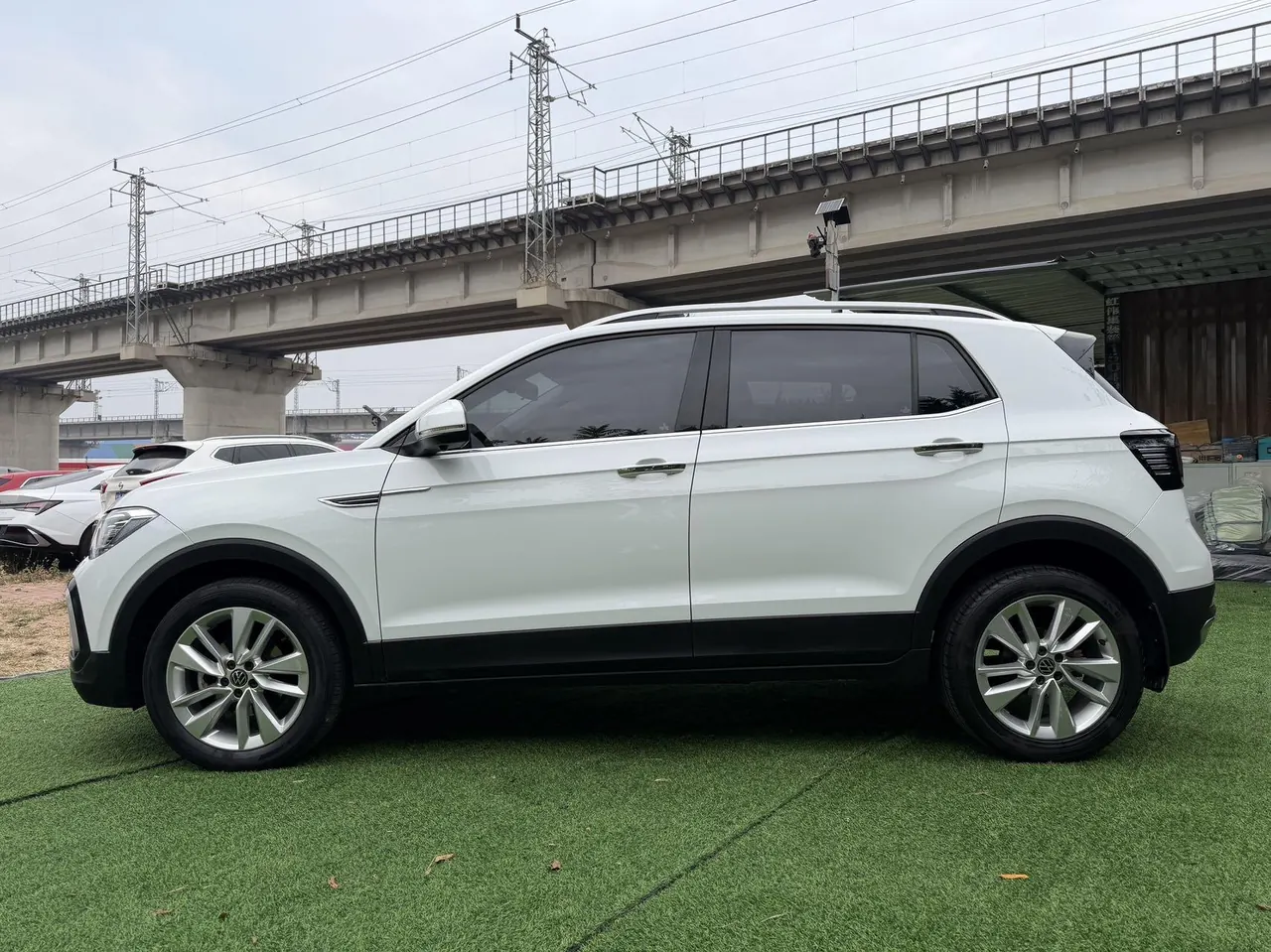 Volkswagen 2022 T-Cross (Tujia) 1.5 Comfort Edition Automatic Gear 5