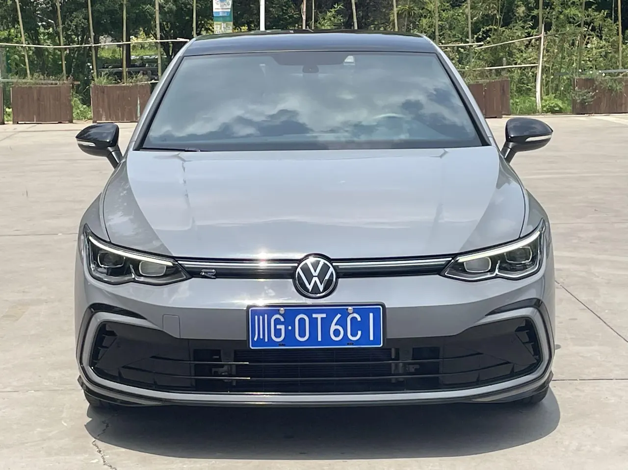Volkswagen 2023 Golf 8 R-Line 1.4TSI 280TSI Lite Automatic 2