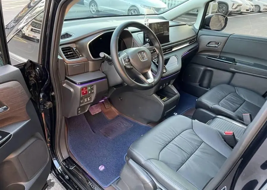 Honda 2024 Odyssey Hybrid 2.0 Stepless Sharp Smart Edition Automatic Gear 2