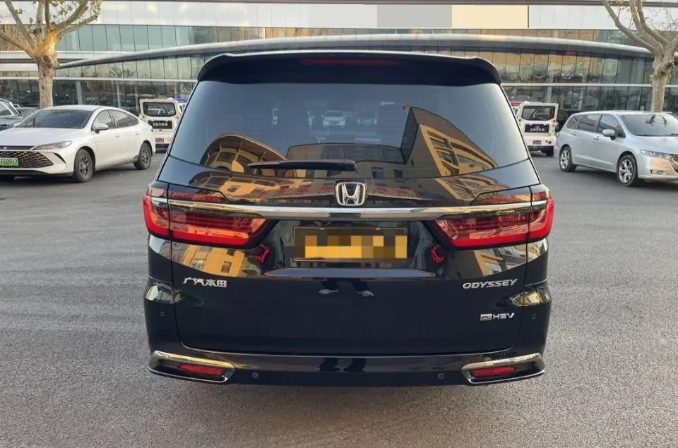 Honda 2024 Odyssey Hybrid 2.0 Stepless Sharp Smart Edition Automatic Gear 6