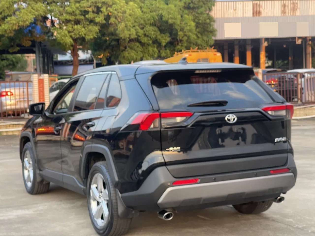 Toyota 2020 RAV4 Rongbo 2.0 Stepless Two-Drive Fashion Edition Automatic Gear 7