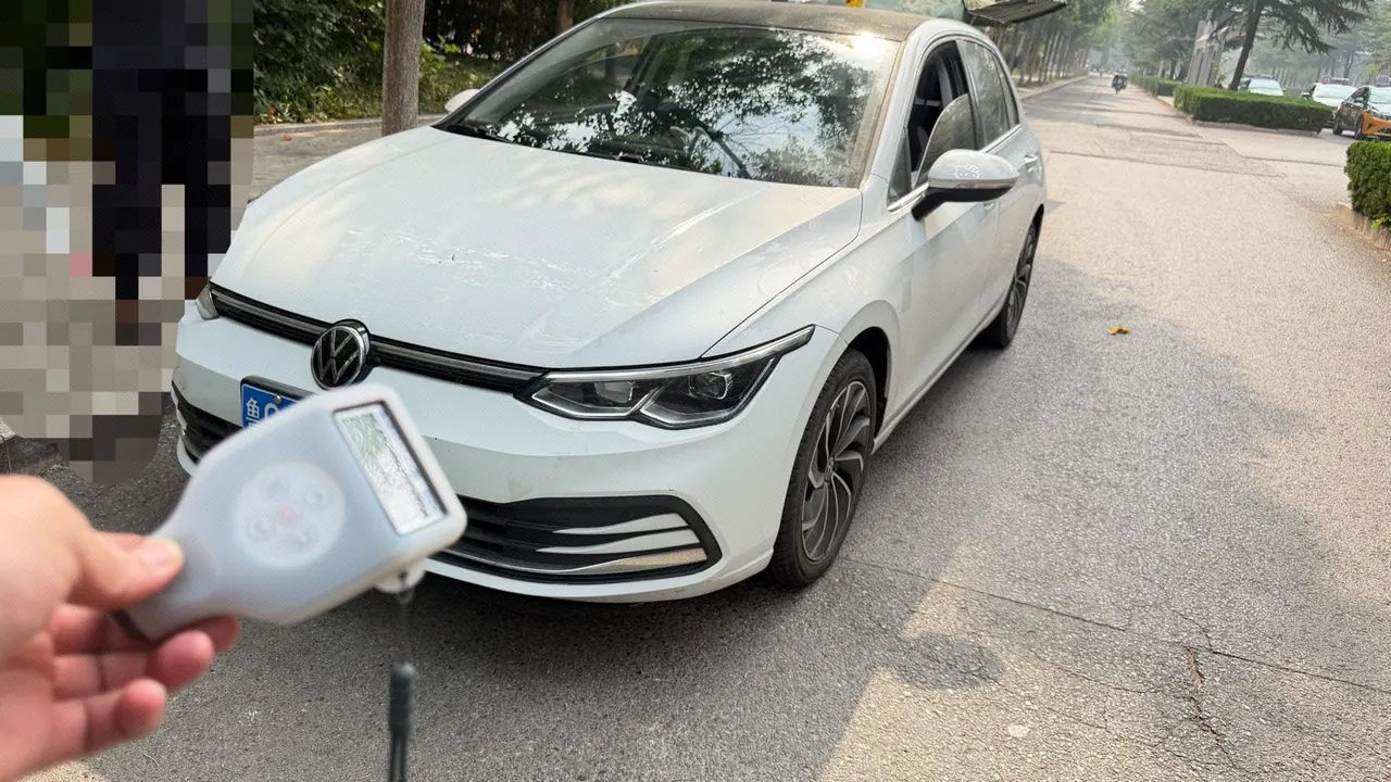 Открыть галерею: Volkswagen 2021 Golf 8 PRO 1.4TSI 280TSI Automatic