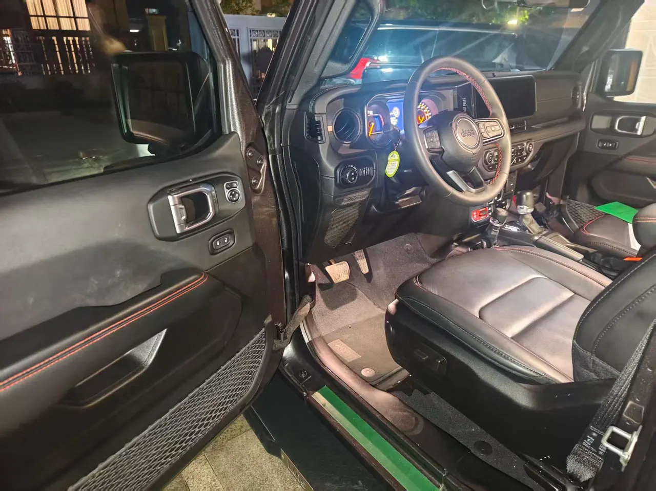Jeep herdsman (Imported) 2024 herdsman 2.0T Robin Hood Four-door Automatic Gear 3