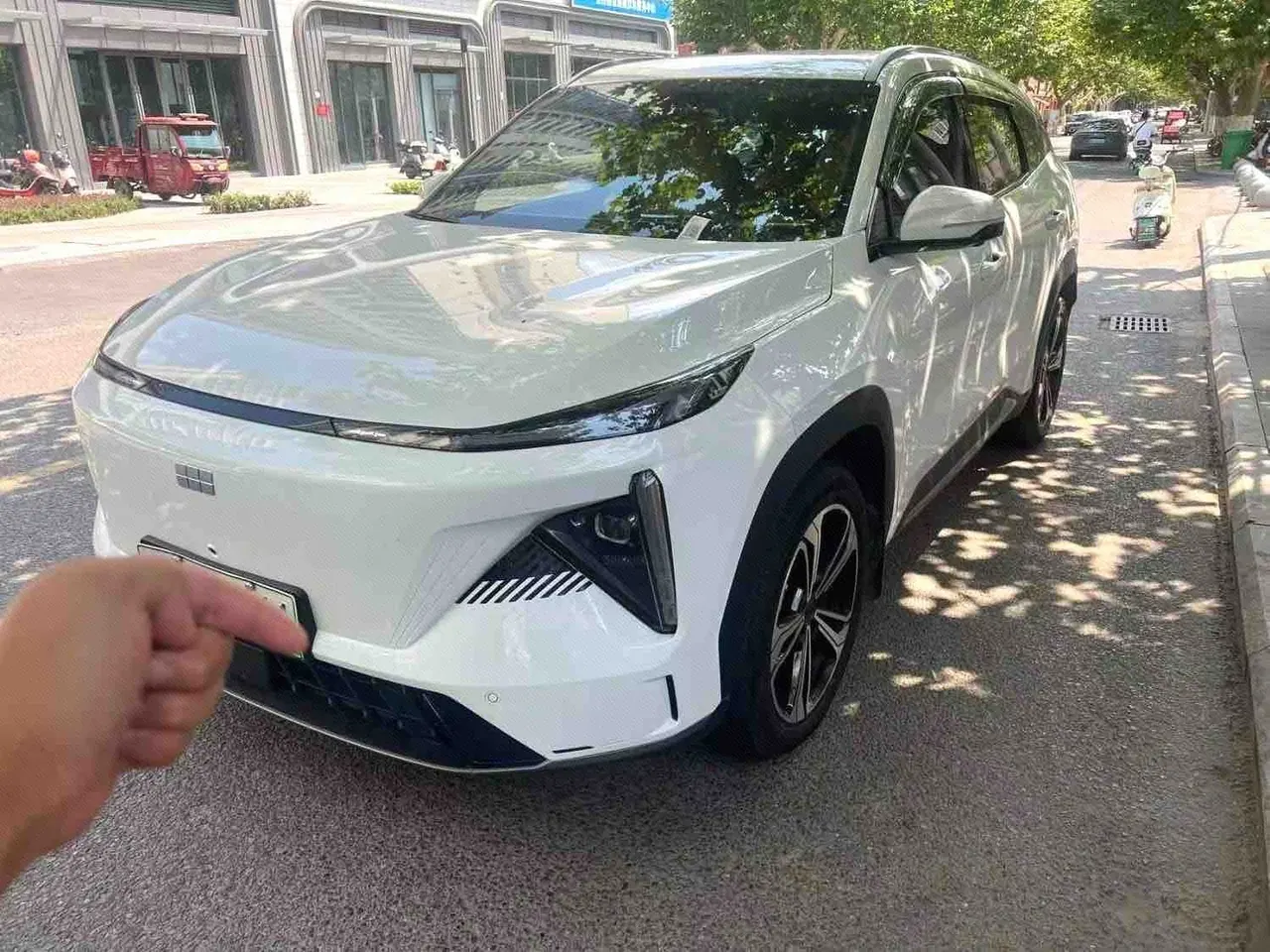 Open image lightbox: Geely Galaxy 2023 L7 1.5T 115km PLUS automatic gear