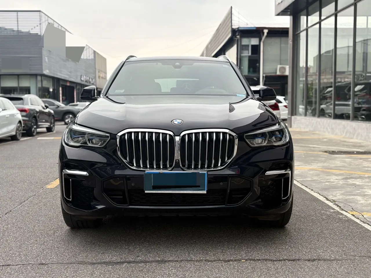 BMW 2022 X5 xDrive40Li 48V 3.0T M sports suit (modified) automatic gear 2