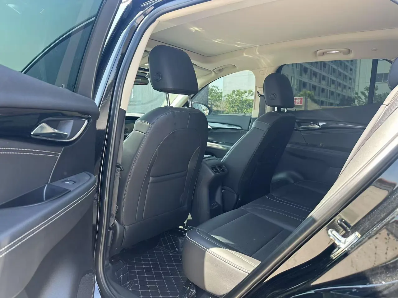 Buick 2023 Angkewei S 48V 2.0T 652T Two-Drive Luxury Automatic Gear 5