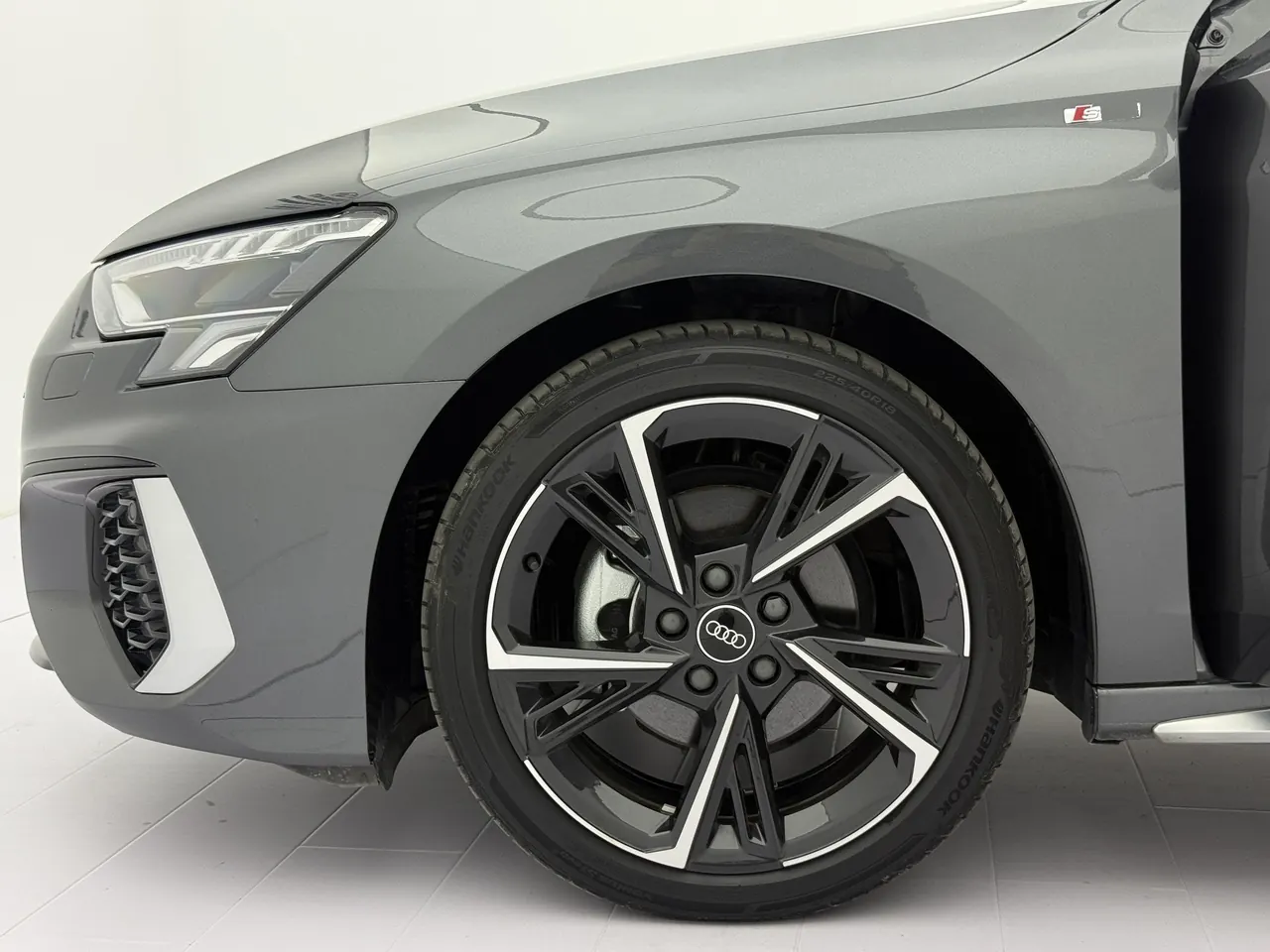 Audi 2023 A3 Sportback 1.4TFSI 35TFSI Fashion Sports Automatic 8