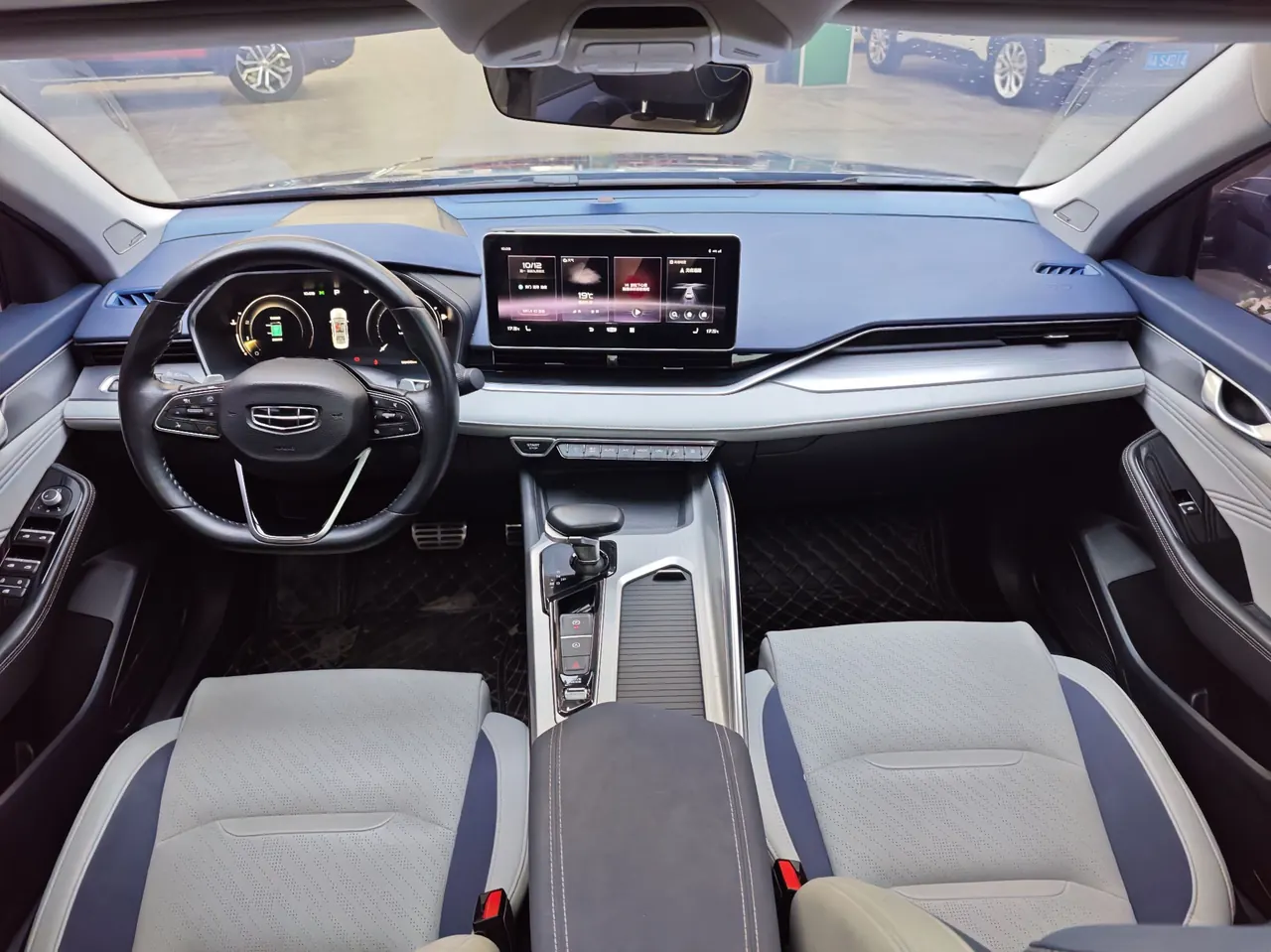 Geely 2021 xingrui 2.0T distinguished model (modified) automatic gear 7