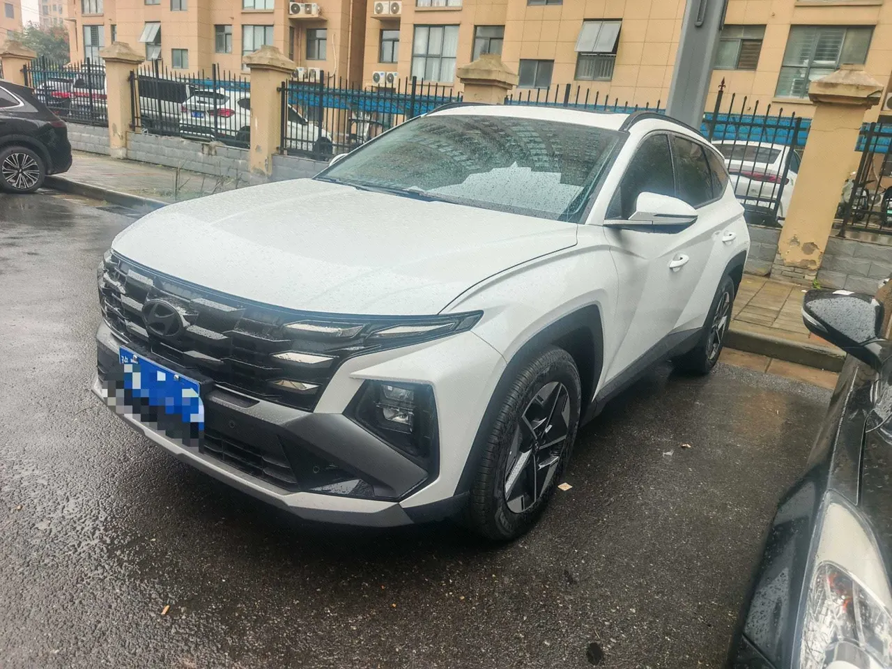 Hyundai 2025 Tousheng L 1.5T Distinguished Edition Automatic Gear - View 1