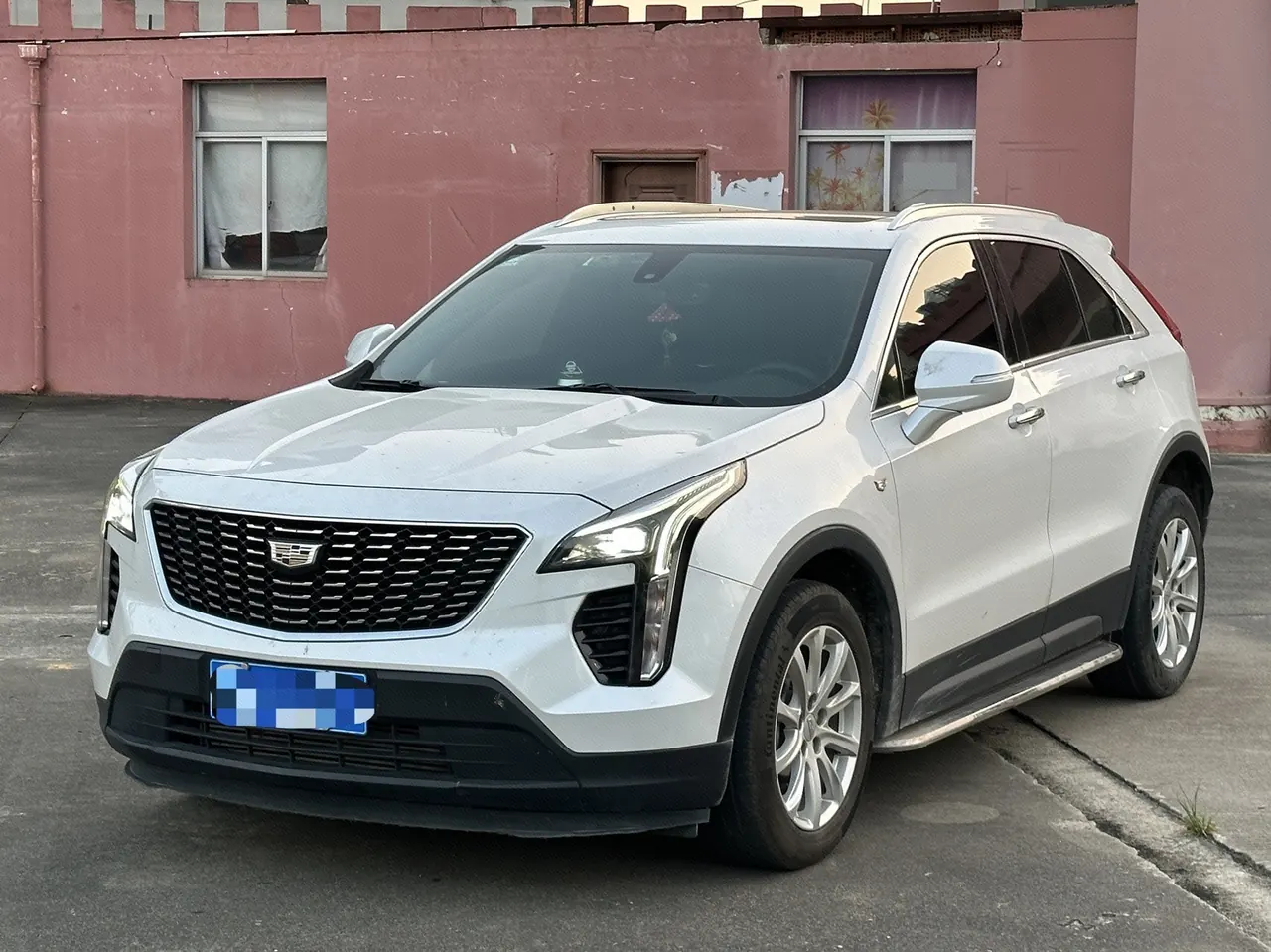 Open image lightbox: Cadillac 2022 XT4 48V 2.0T 28T Two-Drive Fashion Automatic Gear