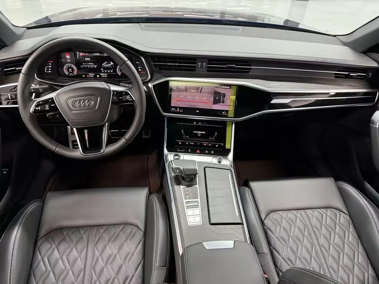 Audi 2025 A6L 2.0TFSI 45TFSI Quattro Selected Dynamic Automatic 4