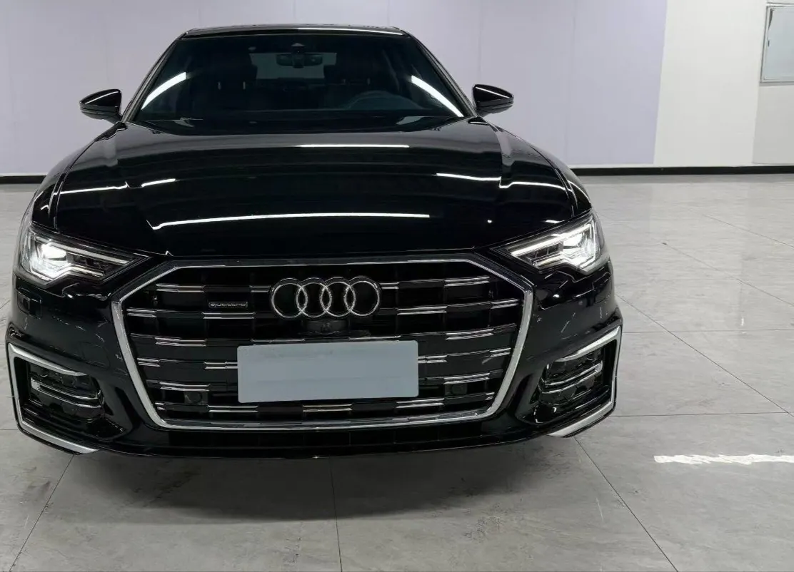 Audi 2025 A6L 2.0TFSI 45TFSI Quattro Selected Dynamic Automatic 5