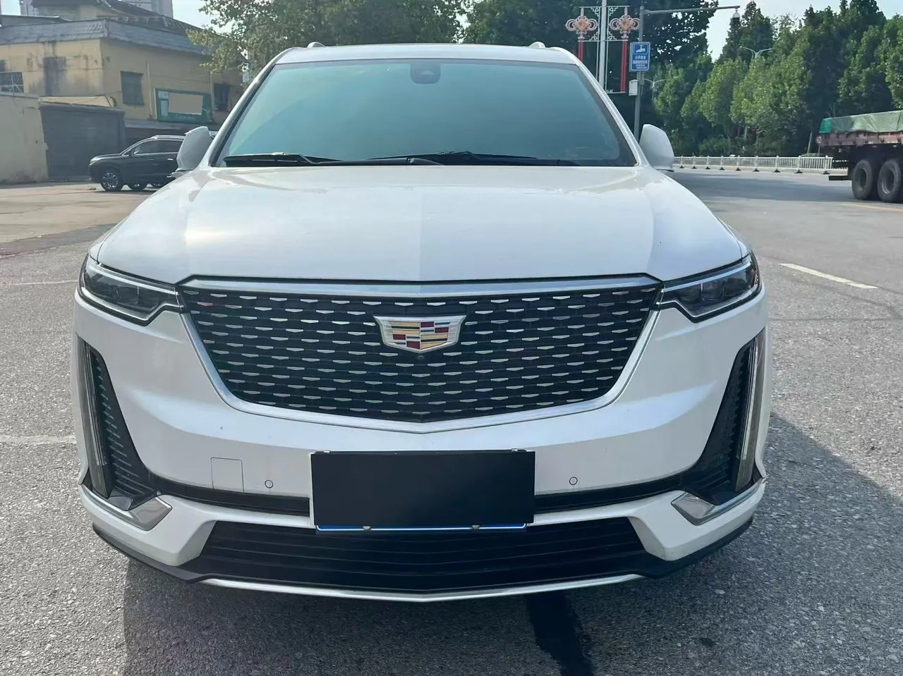 Cadillac 2022 XT6 48V 2.0T 6-seat four-wheel drive luxury automatic gear 2